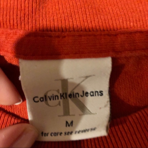 90s Calvin Klein tee - Picture 4 of 4